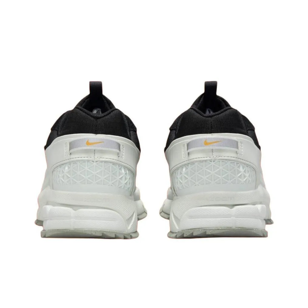 Ni_ke Zoom Vomero 5 Rome Black Light Silver