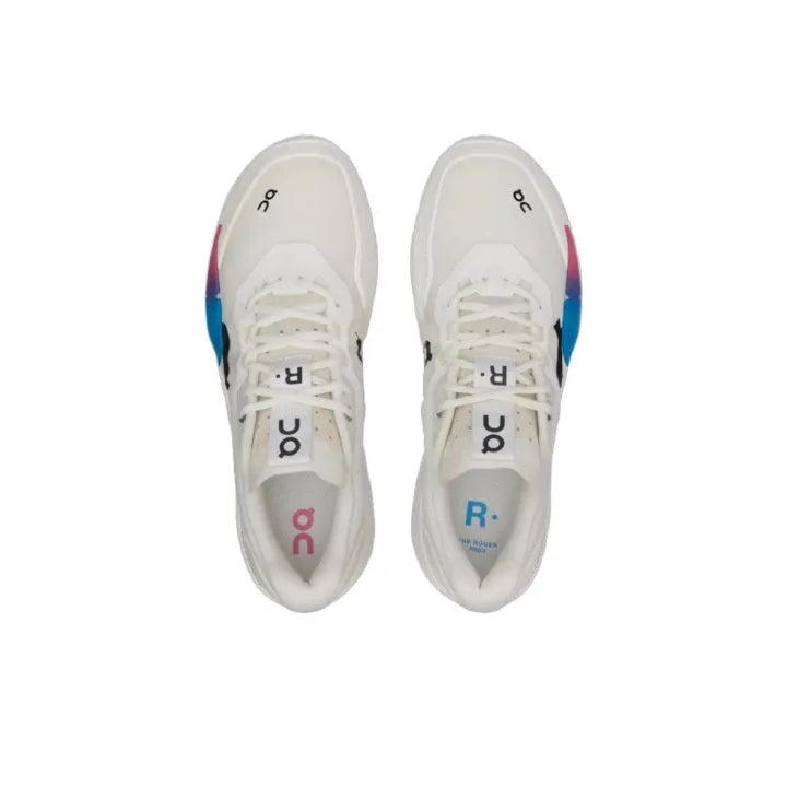 On THE RO_GER Pro 2 White / Malibu