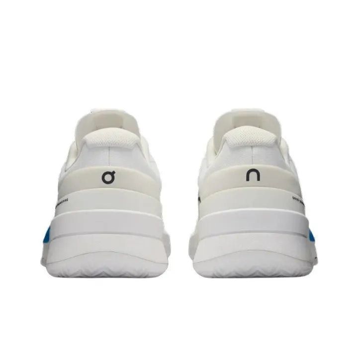 On THE RO_GER Pro 2 White / Malibu