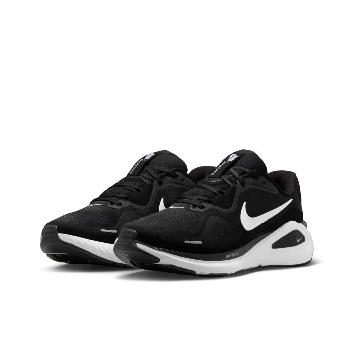 Ni_ke Structure 26 M - Black:Cool Grey:Metallic Silver:White