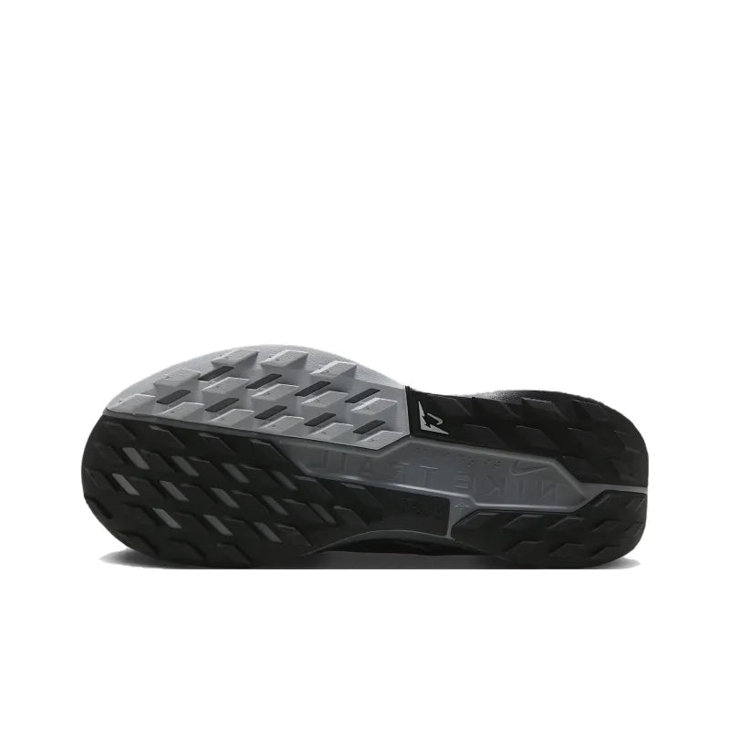 Ni_ke Pegasus Trail 5 Gore-Tex Black Cool Grey