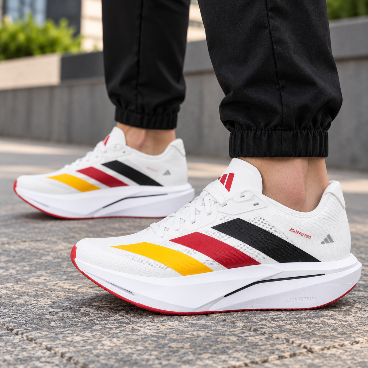 Adi_das ZYRION Pro Version Running Shoes Low-top Chess Wind White Unisex