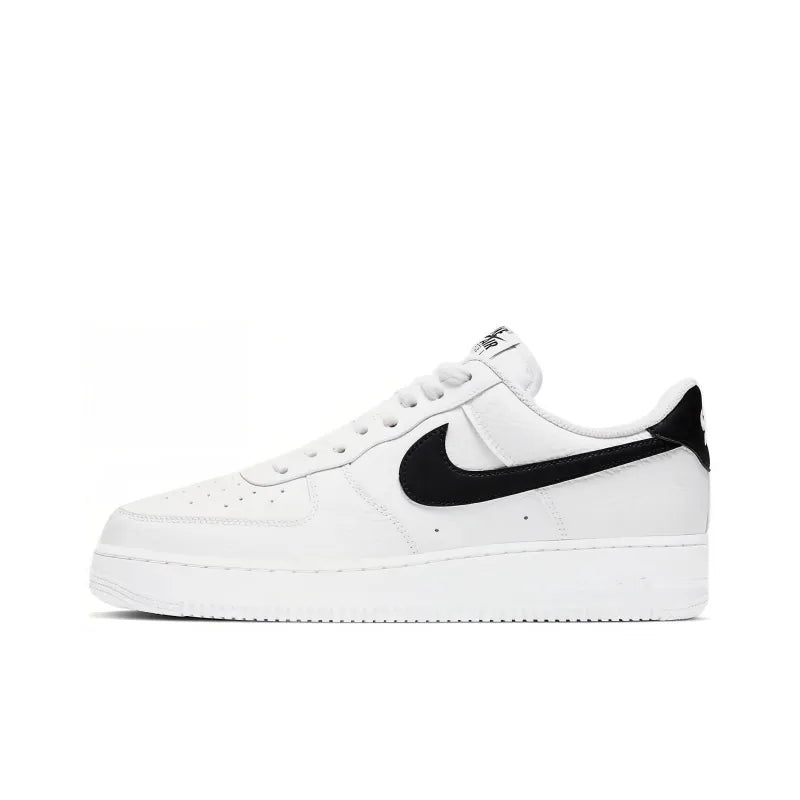Nik_e Air Force 1 '07 White Black