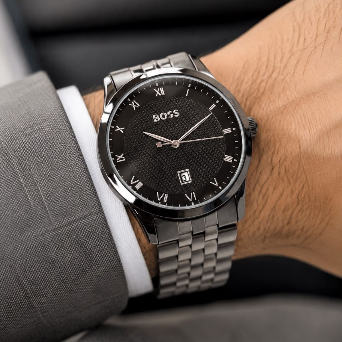 Hugo Bo_ss Men's Black Dial Roman Numeral Stainless Steel Quartz Watch