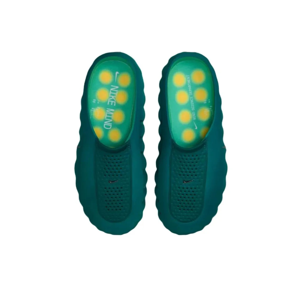 Ni_ke Mind 001 Closed Toe Slippers Green Unisex