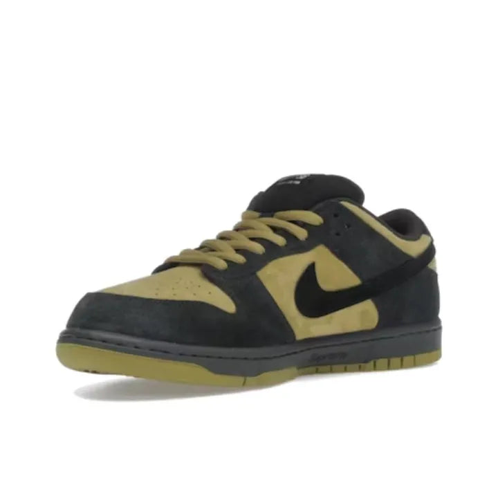 Ni_ke SB Dunk Low 94 Olive Black Sneakers