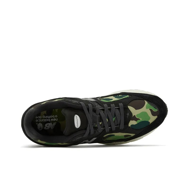 Ne_w Bala_nce x Bape 2002R Black Camo