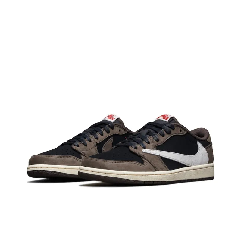Jord_an 1 x Travis Scott Retro Low Og Sp Mocha