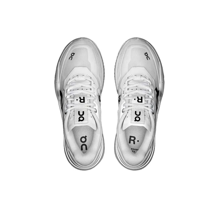 On THE RO_GER PRO 2 All White