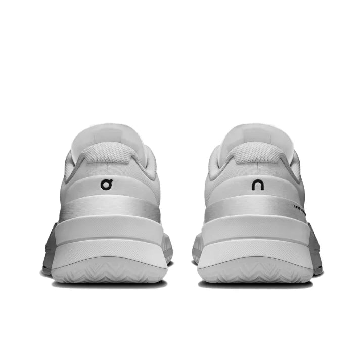 On THE RO_GER PRO 2 All White