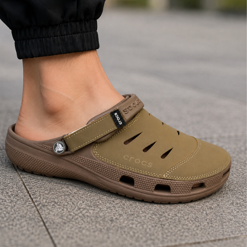 Cro_cs Yu_kon Leather Clogs – Rugged Comfort Casual Footwear  Key Features: