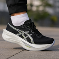ASI_CS_FF Turbo² Elite Running Shoes – Black/White