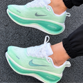Ni_ke_Zo_omX Mint Green Performance Running Shoes