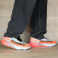 Bro_oks Hyperion Elite 5 Running Shoes – Lightweight Carbon Plate Racing Sneakers
