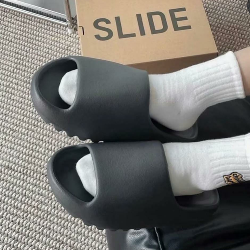 Adi_das Yeezy Slide – Black Edition | In Stock