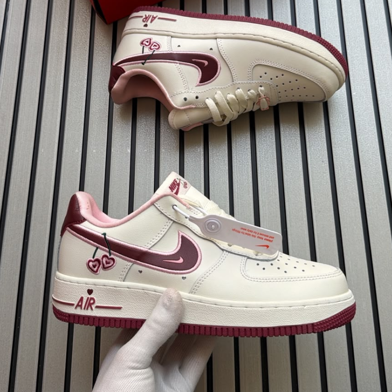Ni_ke Air Force 1 Love Heart Edition Women