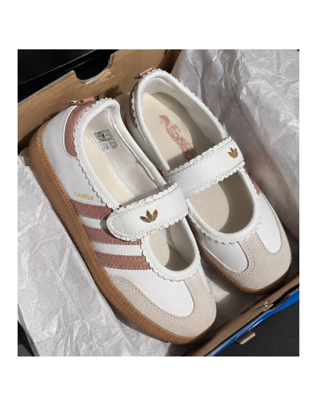 Wo_men's Retro Mary Jane Sne_akers – White & Pink Casual Strap Shoes