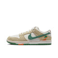 Nik_e x Haritos SB Dunk Low Phantom and Malachite
