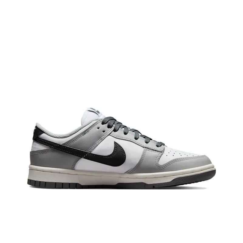 Ni_ke Dunk Low Light Smoke Grey
