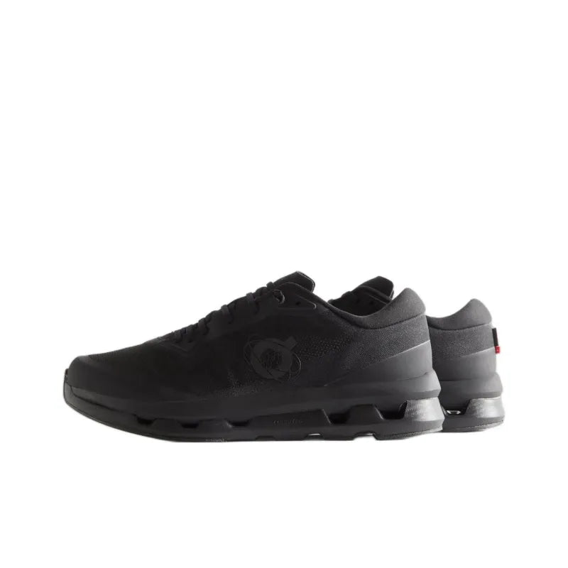 O_n Running x Kiss Cloudzone Black