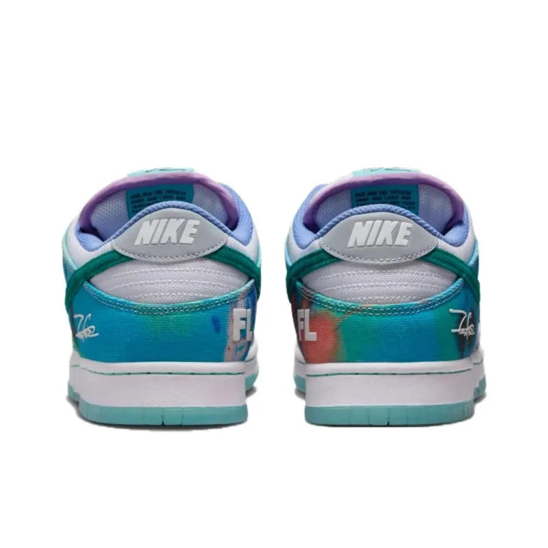 Nik_e x Futura Laboratory Sb Dunk Low Og Qs White and Geode Teal